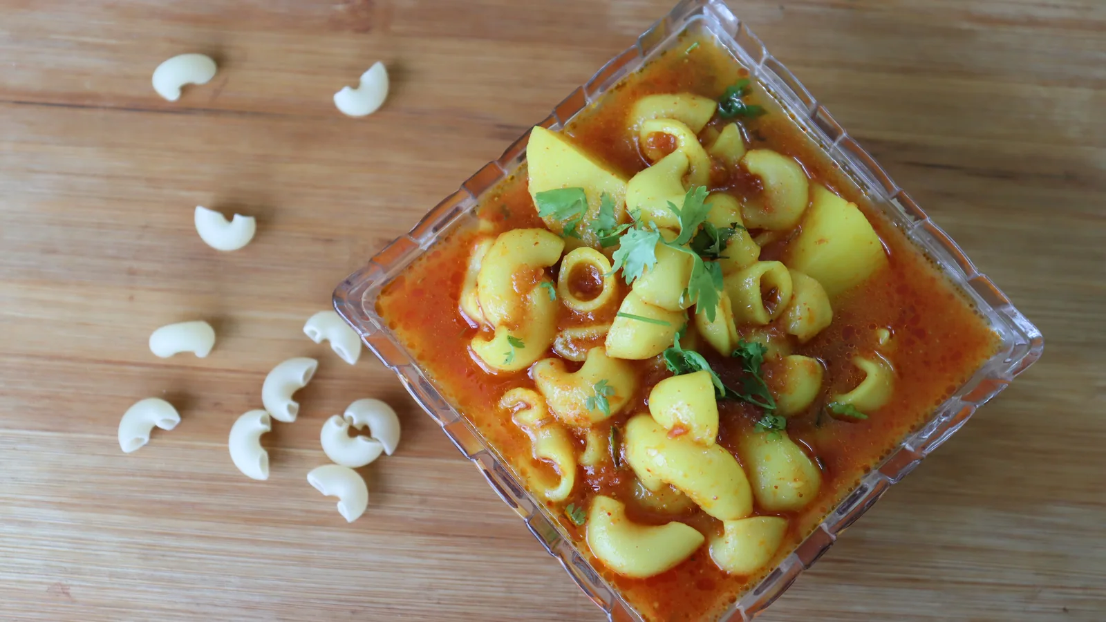 Sindhi Alu Macaroni